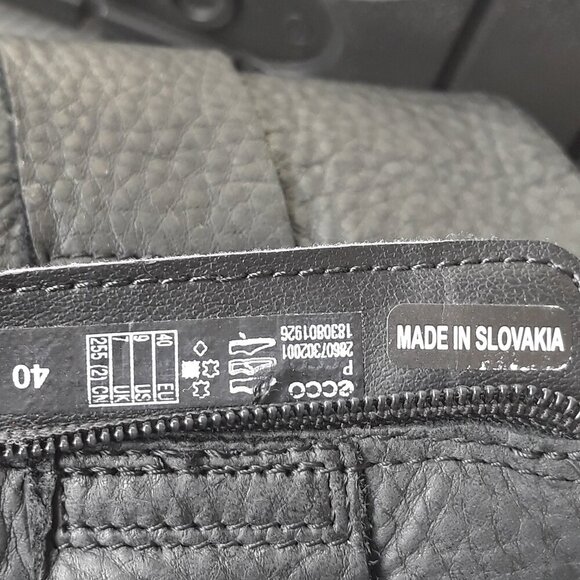 Ecco Skyler Hydromax Leather Black Moto Wedge Ankle Boot 40EU/9US - Picture 12 of 12